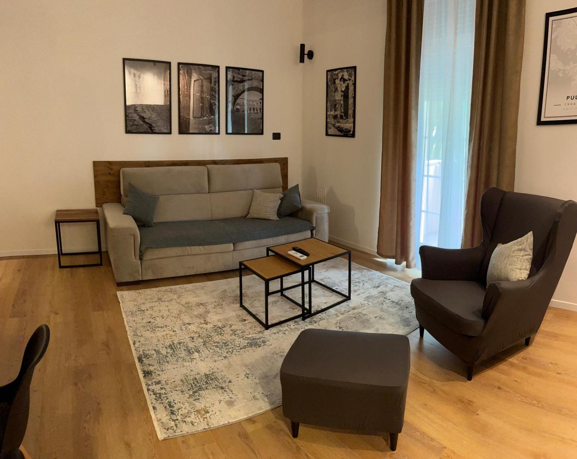 Apartments Incis Next To The Pula Amphitheather Екстер'єр фото